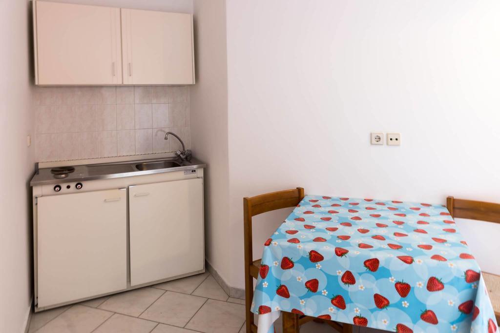 Aphrodite Apartments Kallithéa Szoba fotó