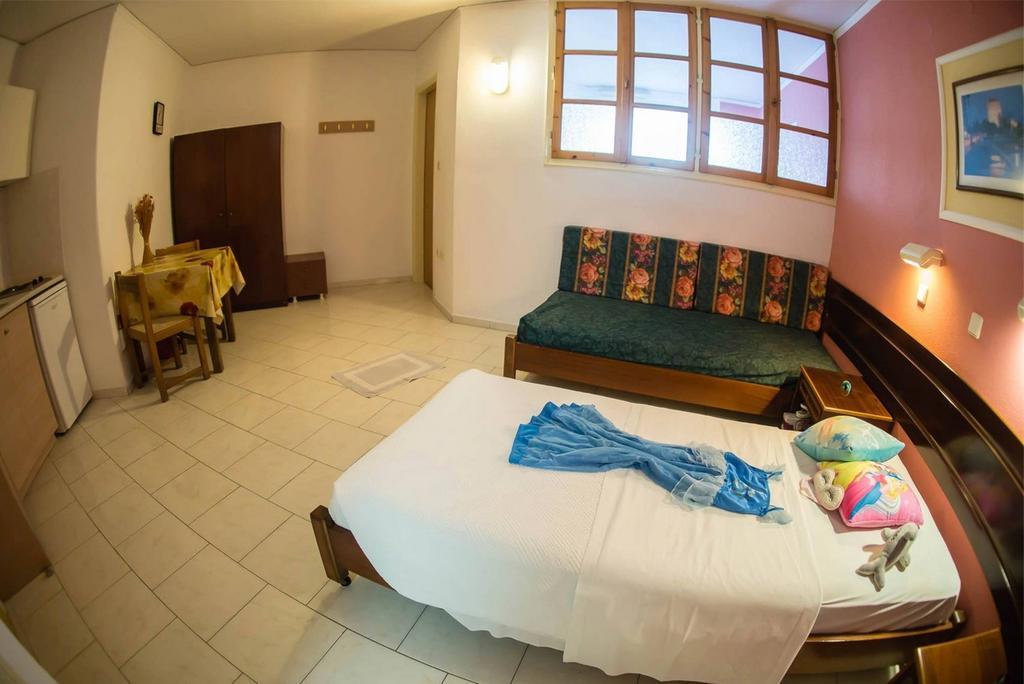 Aphrodite Apartments Kallithéa Szoba fotó
